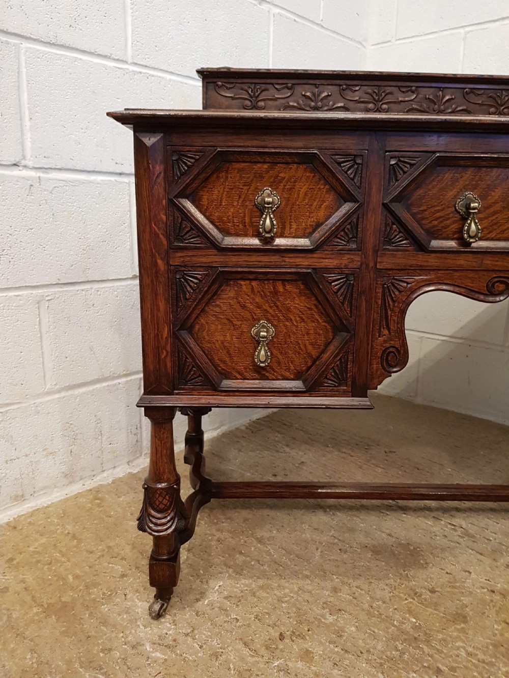 ANTIQUE OAK GEOMETRIC WRITING DESK C1920 View VII