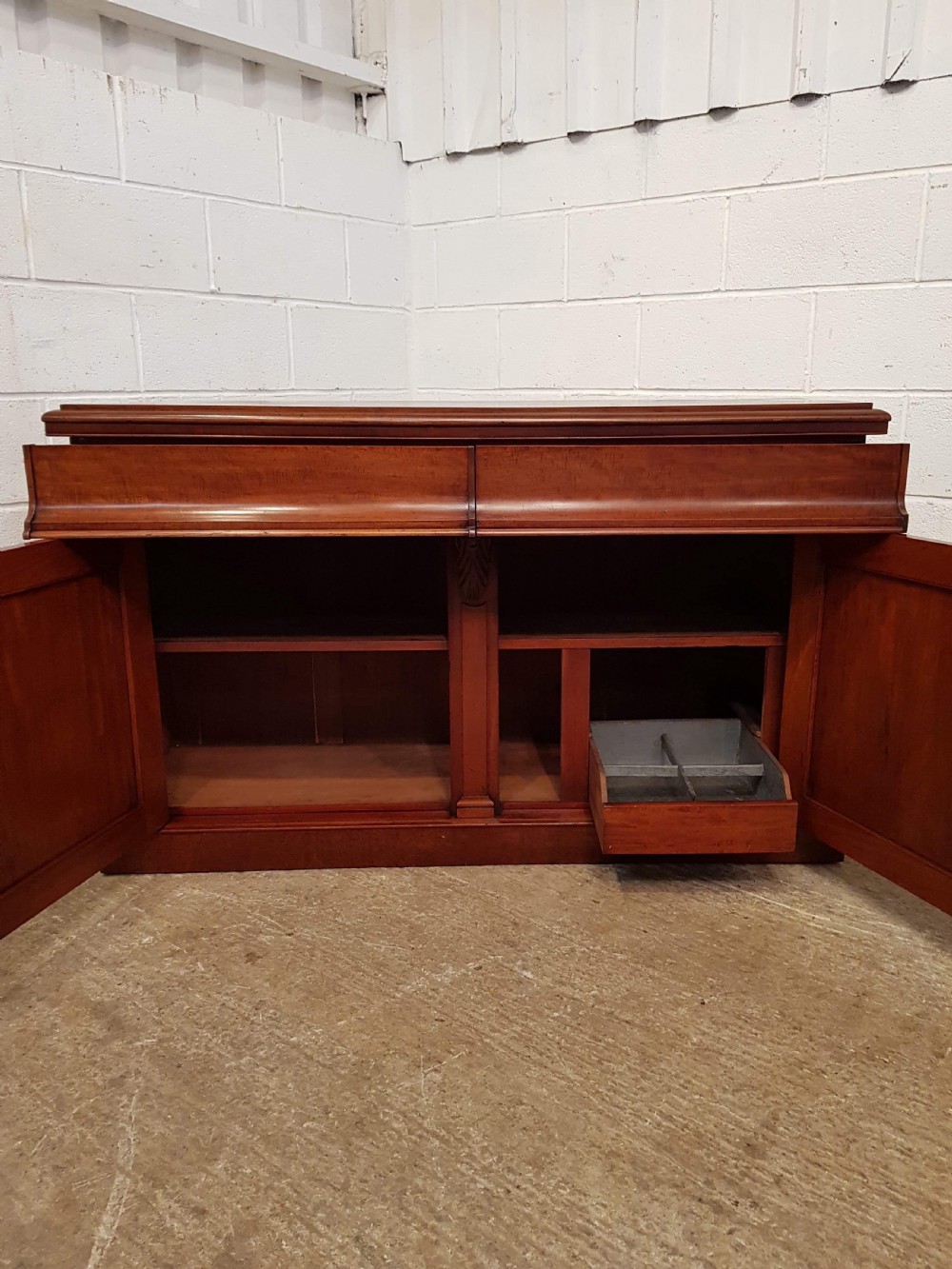 ANTIQUE VICTORIAN MAHOGANY CHIFFONIER C1880 View VII
