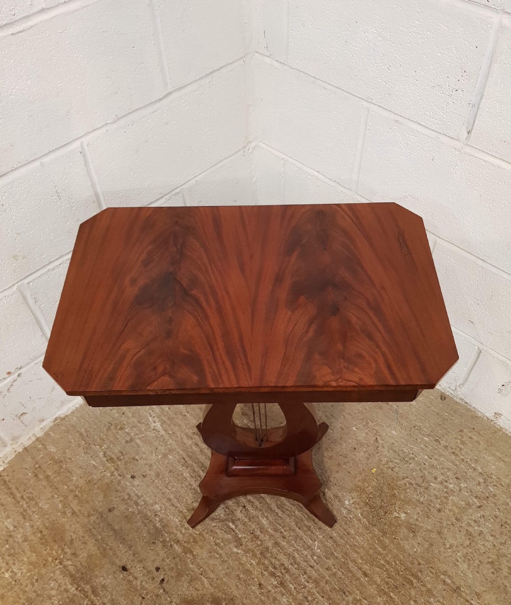 ANTIQUE SMALL EDWARDIAN MAHOGANY SIDE WORK TABLE C1900 View IV