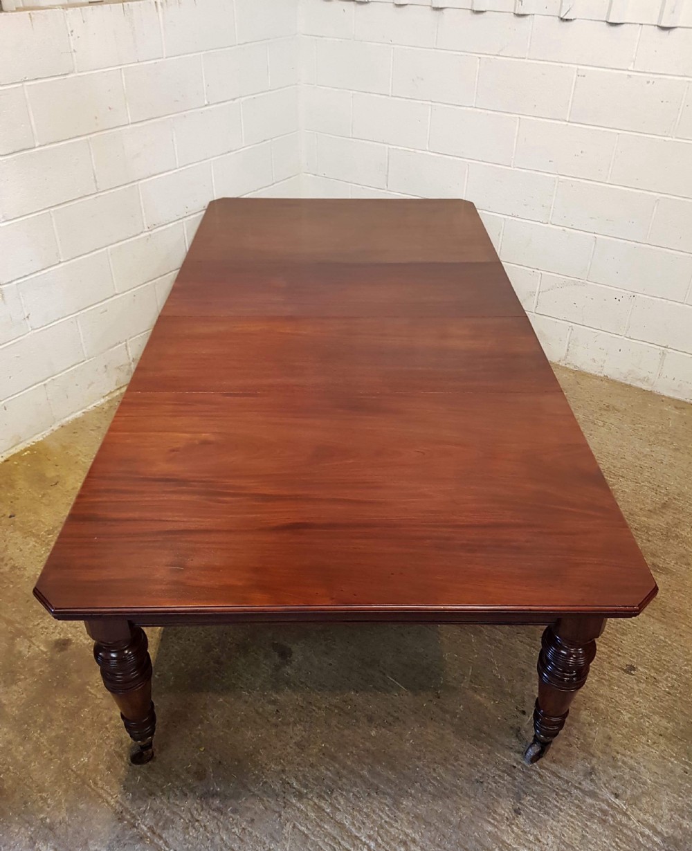 ANTIQUE VICTORIAN MAHOGANY EXTENDING DINING TABLE SEATS TWELVE C1880 View V