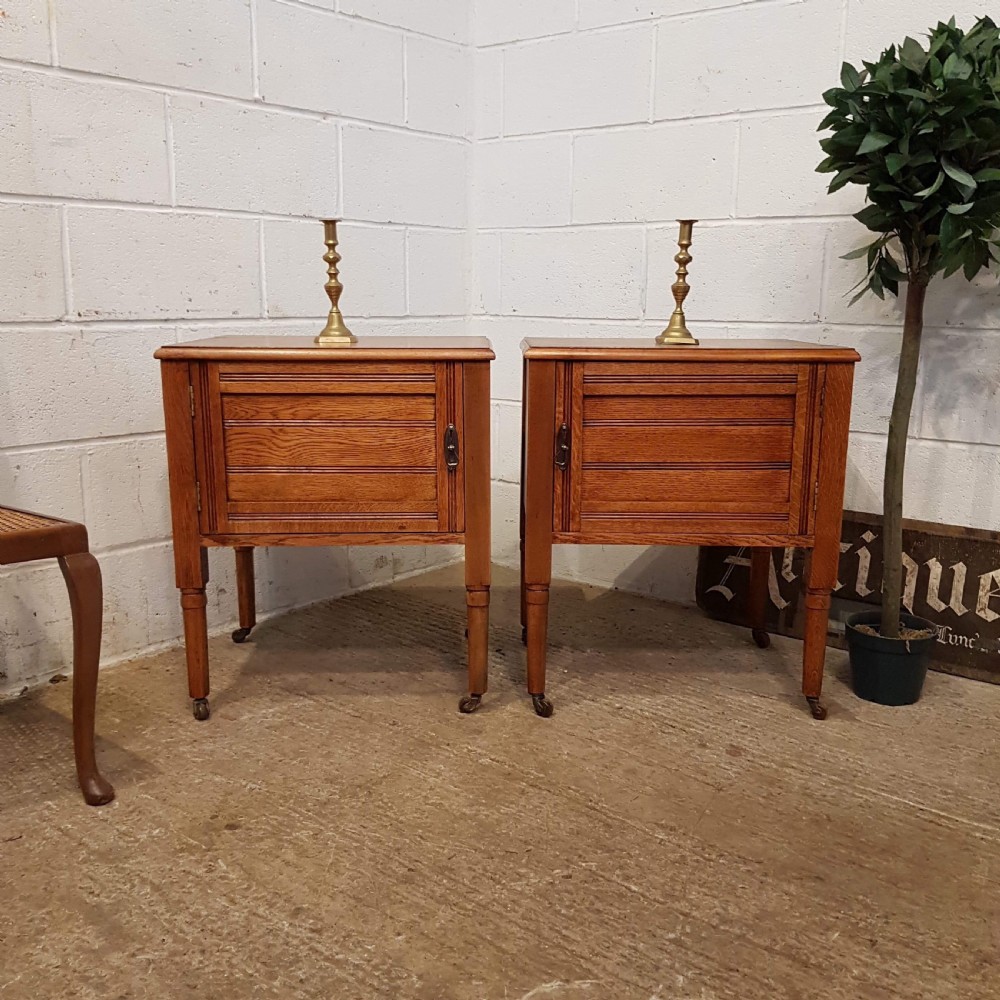 ANTIQUE PAIR EDWARDIAN GOLDEN OAK BEDSIDE CABINETS C1900