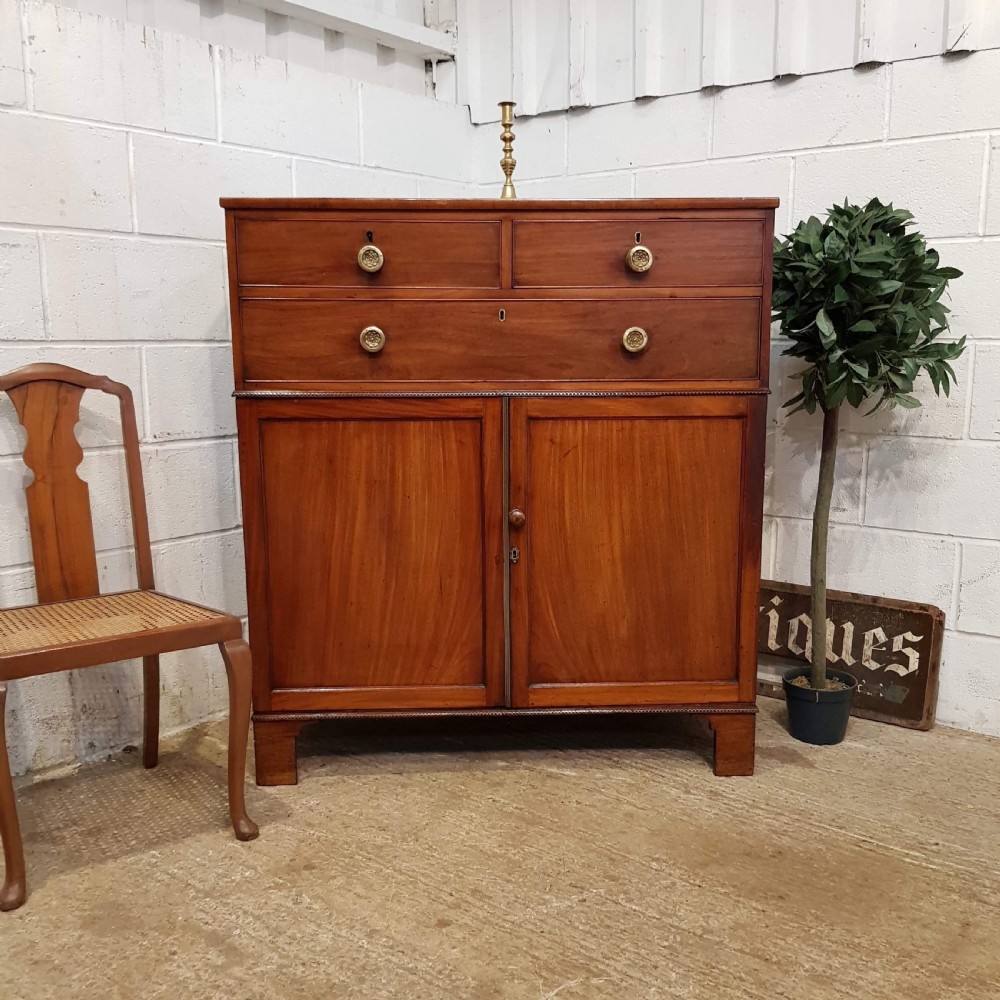 ANTIQUE REGENCY MAHOGANY LOW CLOTHES PRESS C1820
