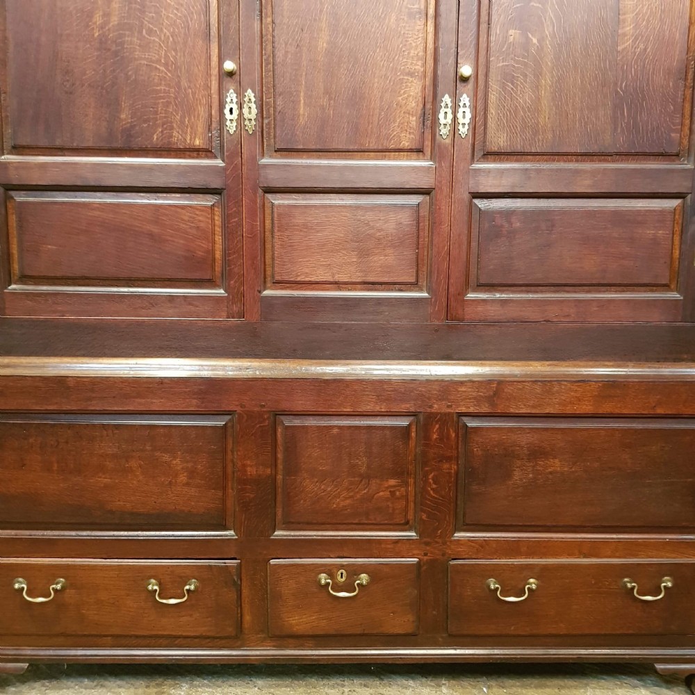 ANTIQUE 18TH CENTURY PERIOD OAK TAK CUPBOARD C1780 View V