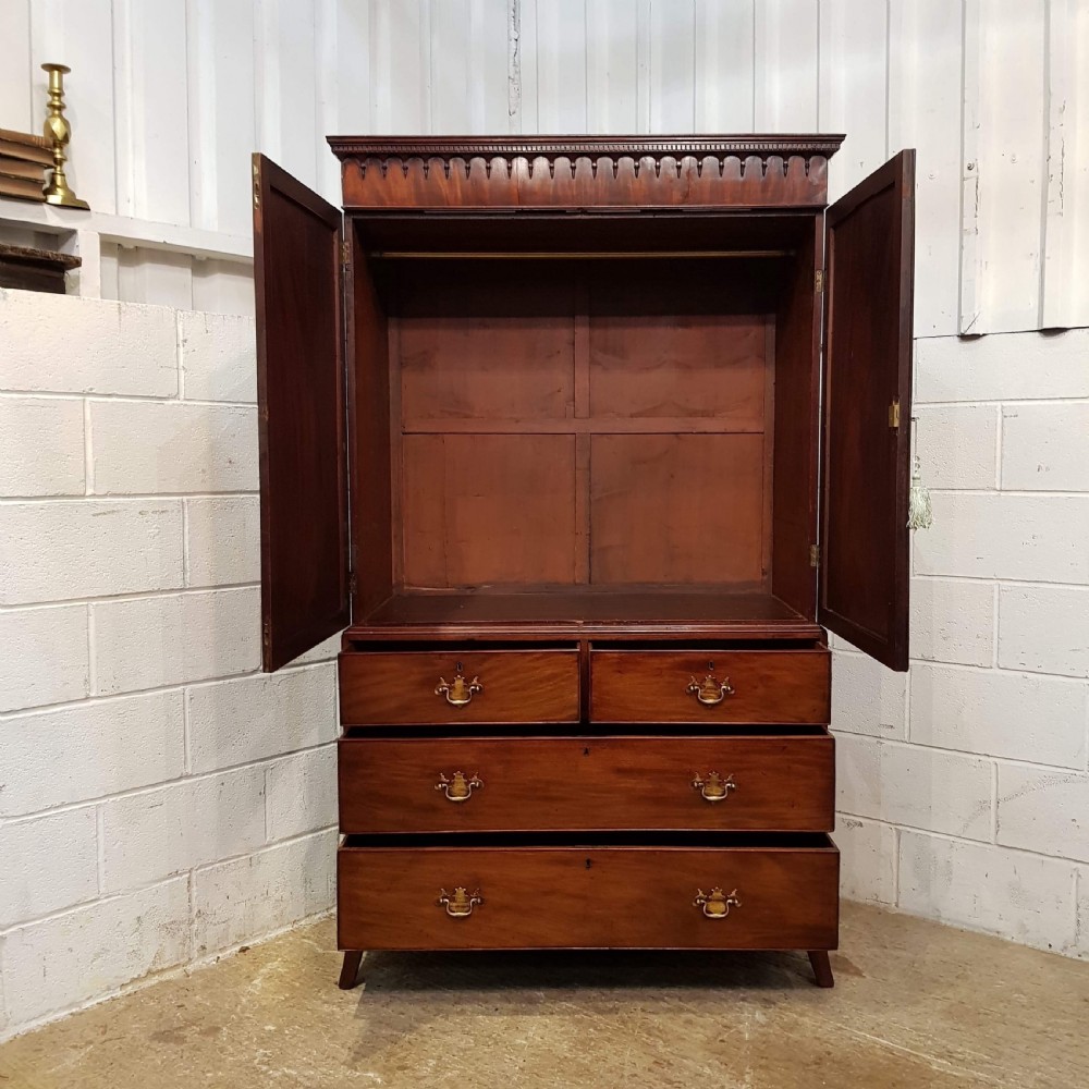 ANTIQUE REGENCY MAHOGANY CLOTHES PRESS C1820 View V