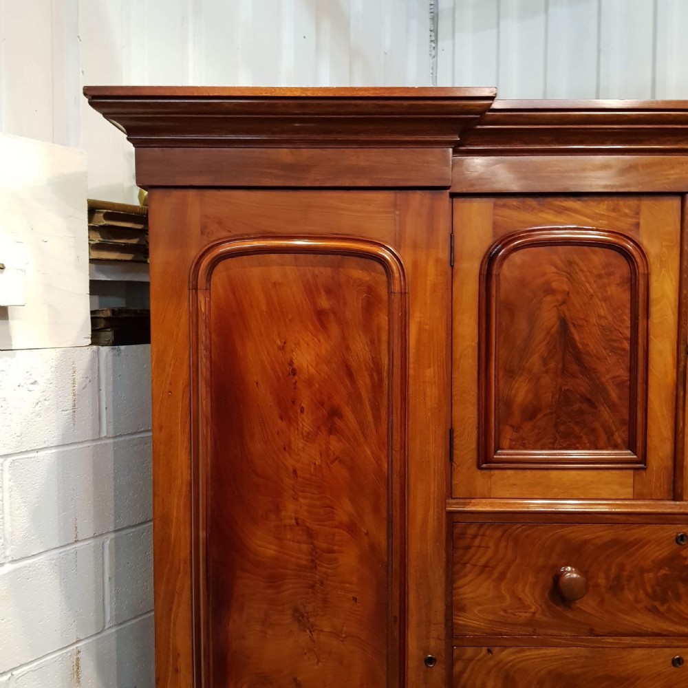 ANTIQUE VICTORIAN FLAMED MAHOGANY INVERTED BREAKFRONT TRIPLE WARDROBE COMPACTUM C1880 View IV