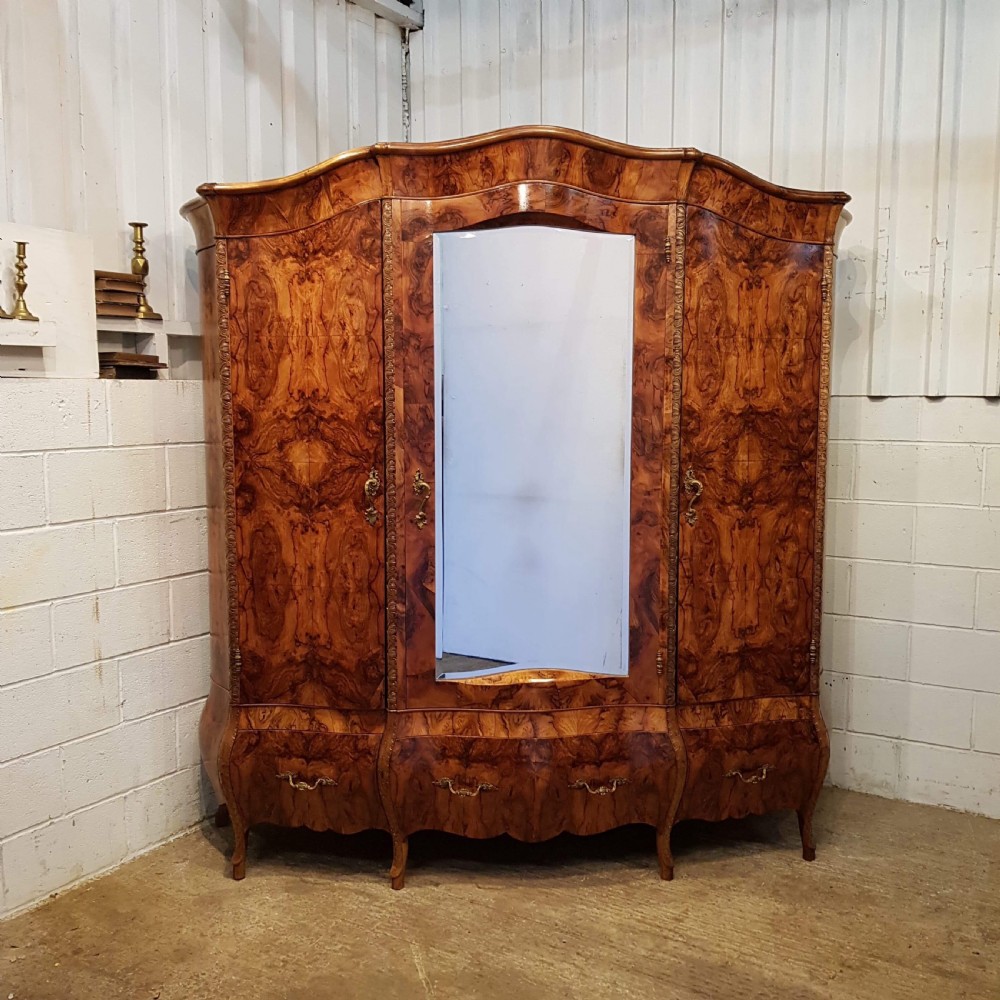 ANTIQUE LARGE FRENCH BURR WALNUT BOMBE ARMOIRE C1900 View VI