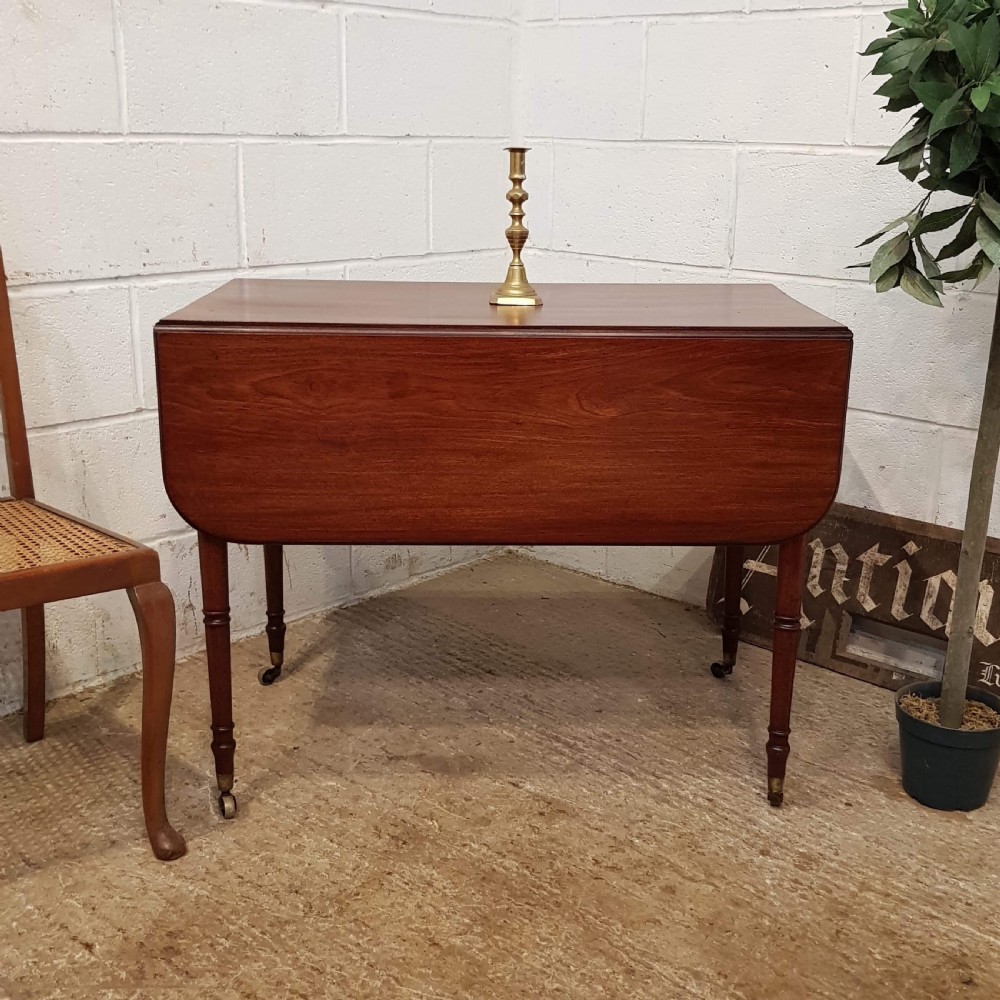 ANTIQUE REGENCY MAHOGANY PEMBROKE TABLE C1820 View VI
