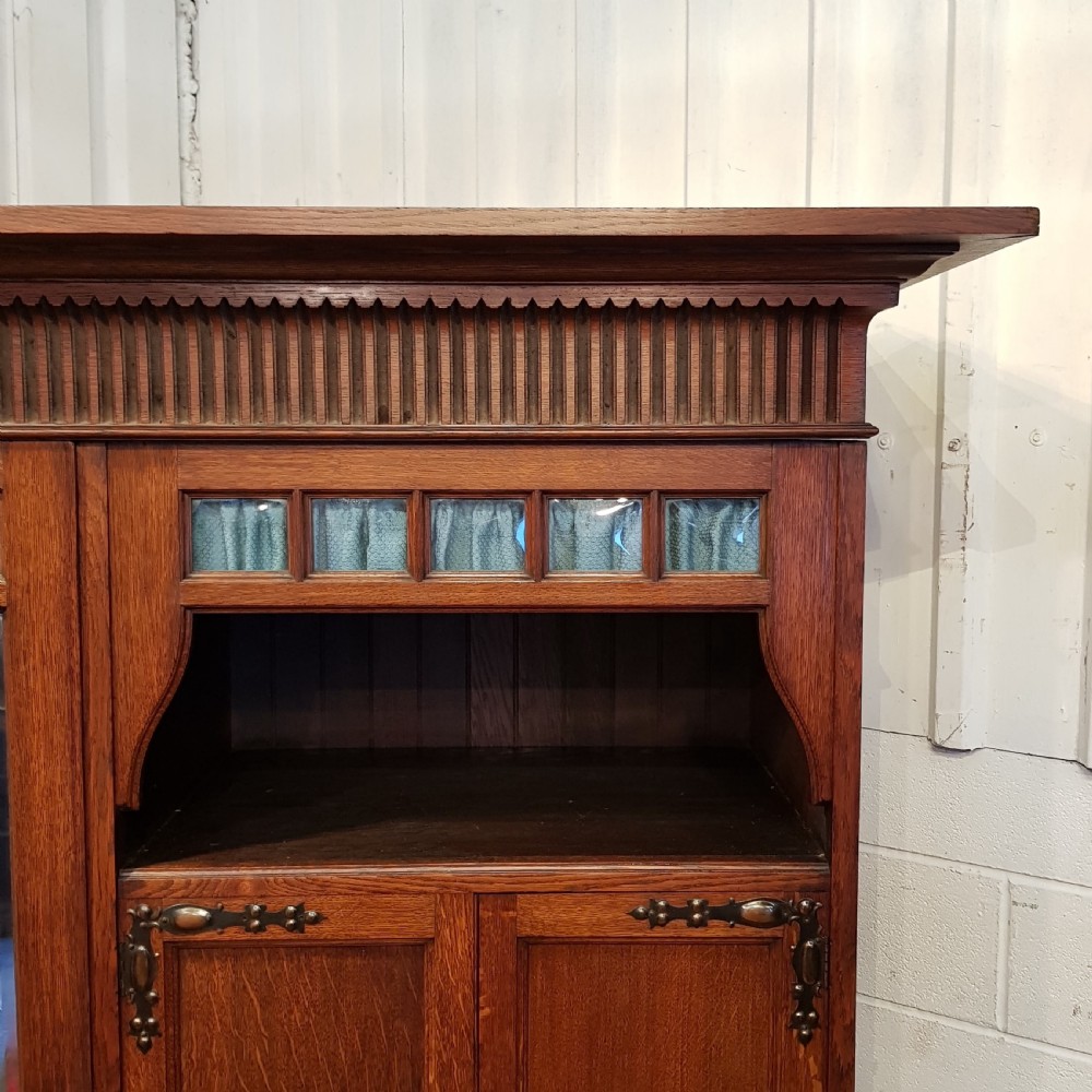 ANTIQUE ARTS & CRAFTS OAK WARDROBE COMPACTUM BY LIBERTY & CO C1890 View V