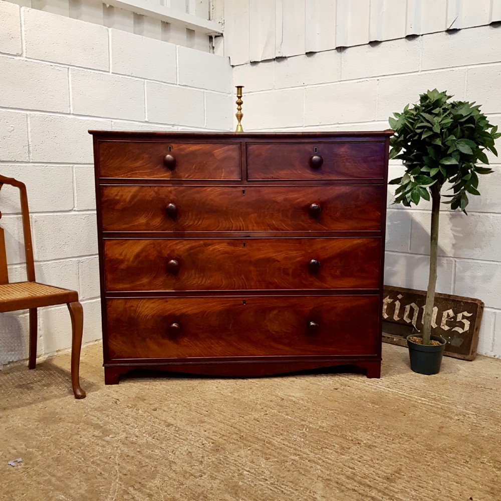 ANTIQUE REGENCY MAHOGANY CHEST OF DRAWERS C1820