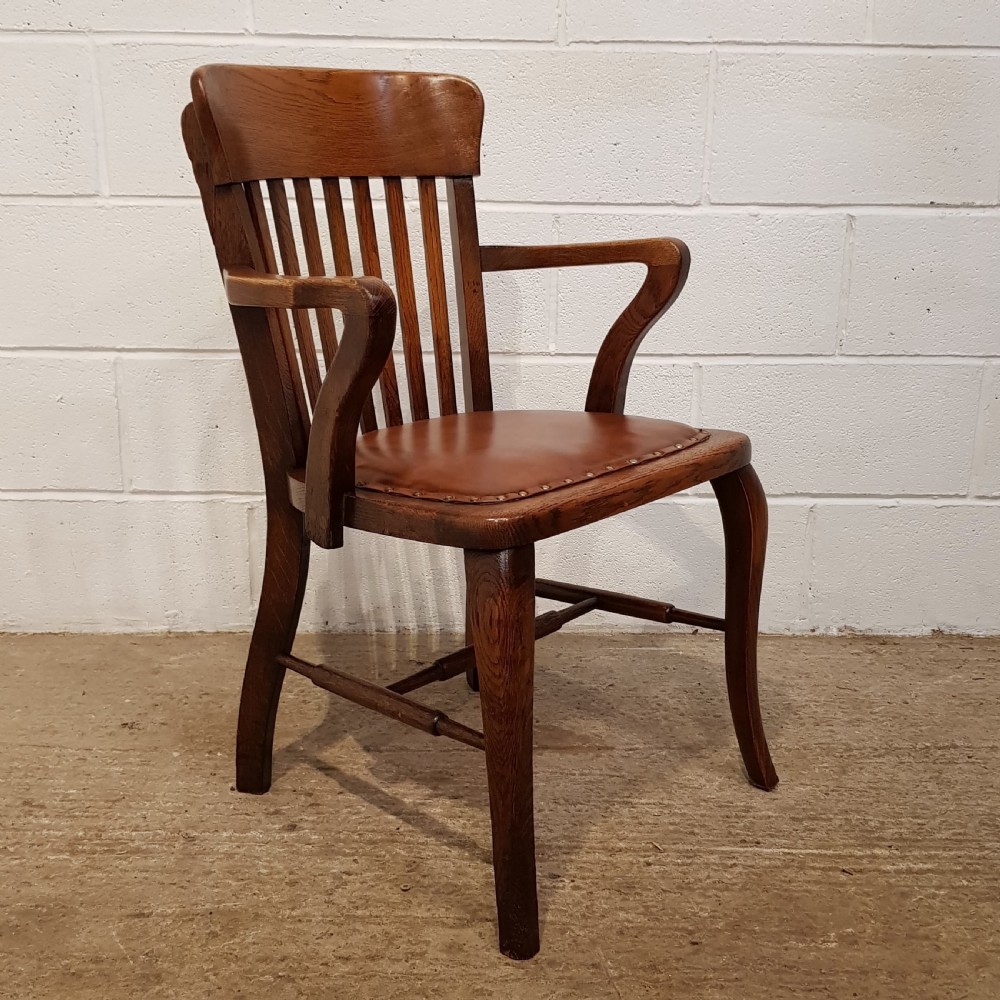 ANTIQUE EDW@RDIAN OAK DESK CHAIR C1900 View III