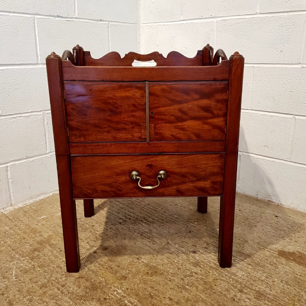 ANTIQUE GEORGIAN PERIOD MAHOGA Y NIGHT STAND C1780 View VIII