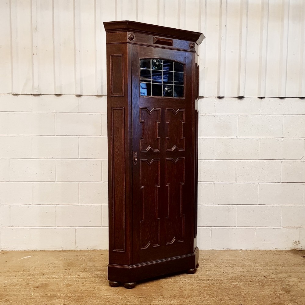 ANTIQUE EDWARDIAN OAK CORNER CUPBOARD C1900 View III