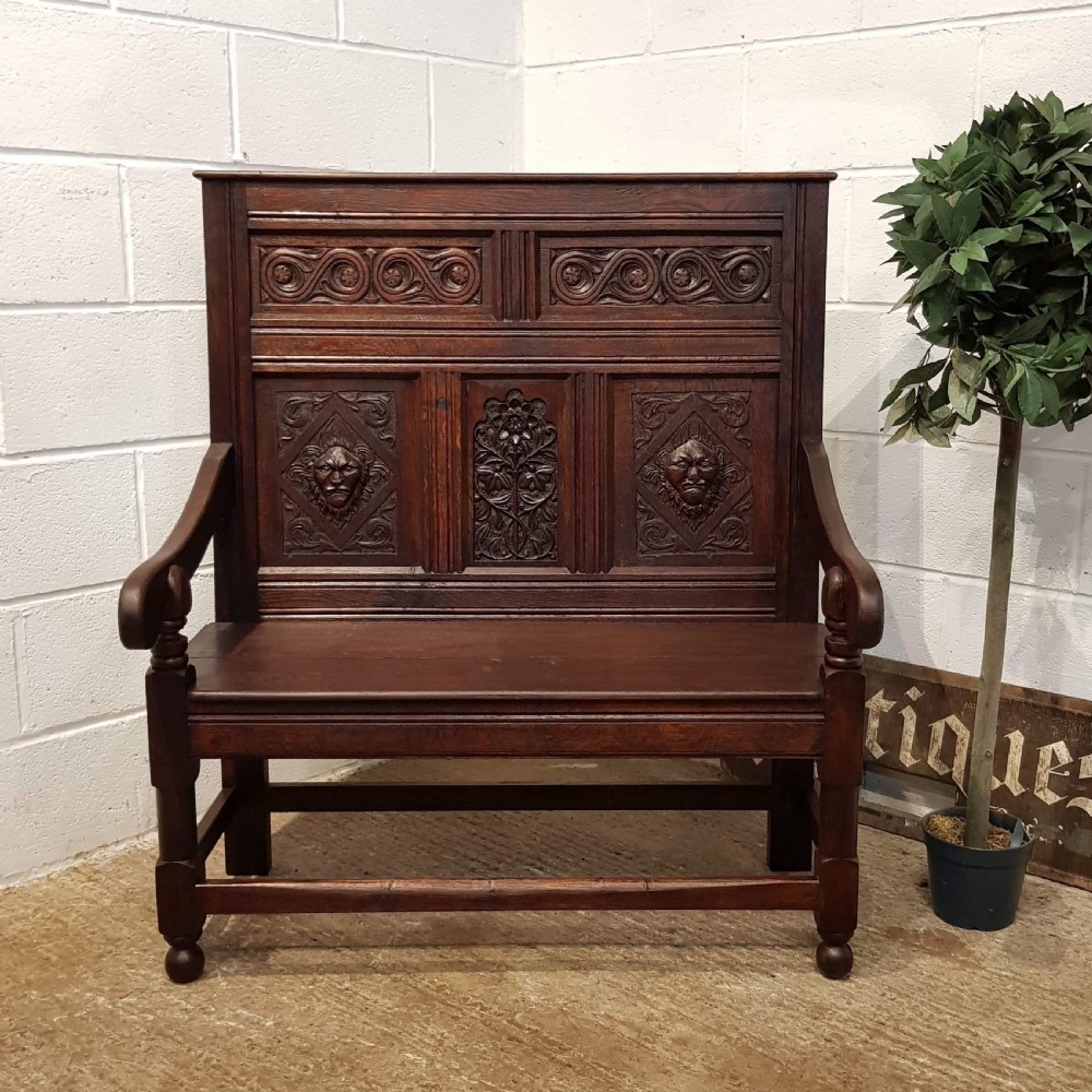 ANTIQUE LATE 18TH CENTURY SMALL CARVED OAK SETTLE C1790 View VI