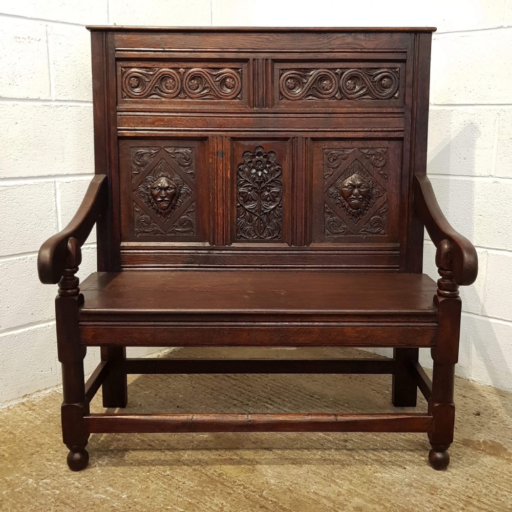 ANTIQUE LATE 18TH CENTURY SMALL CARVED OAK SETTLE C1790 View VII