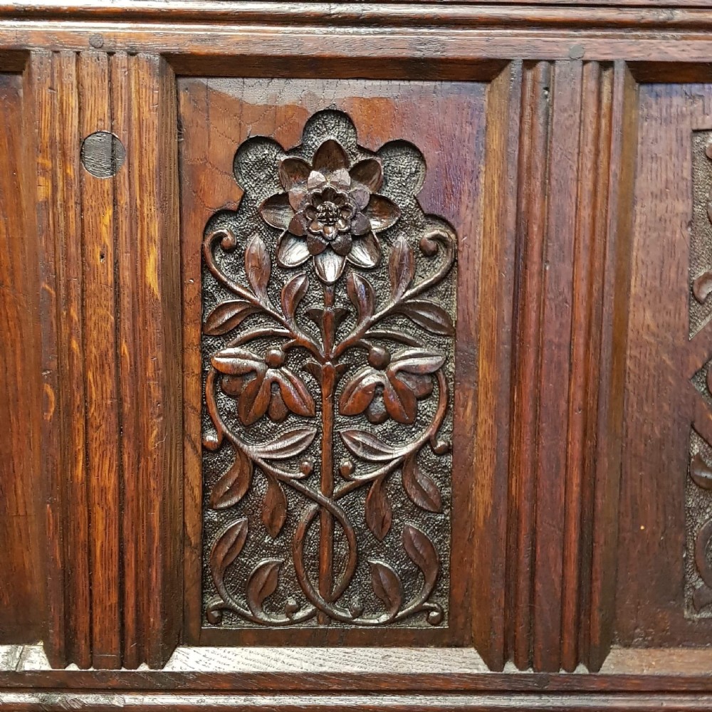 ANTIQUE LATE 18TH CENTURY SMALL CARVED OAK SETTLE C1790 View IX