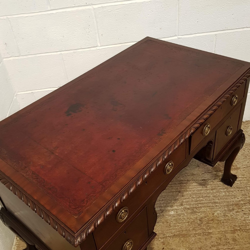 ANTIQUE EDWARDIAN CHIPPENDALE MAHOGANY PEDESTAL DESK C1900 View II