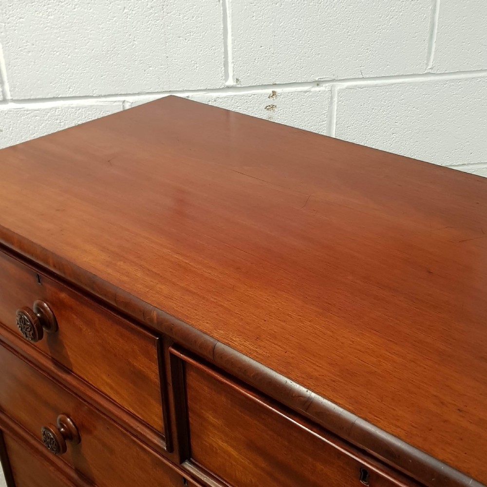 ANTIQUE VICTORIAN. AHOGANY CHEST OF DRAWERS C1880 View II