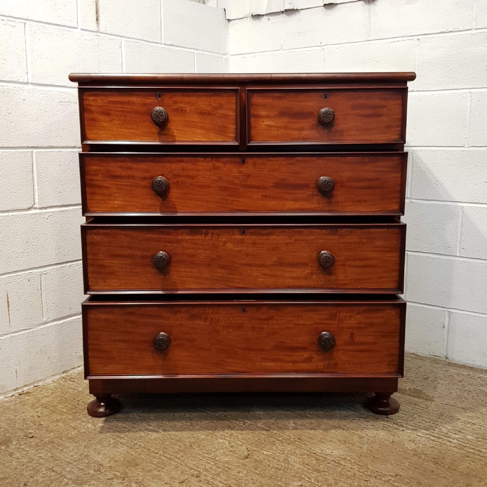 ANTIQUE VICTORIAN. AHOGANY CHEST OF DRAWERS C1880 View VI