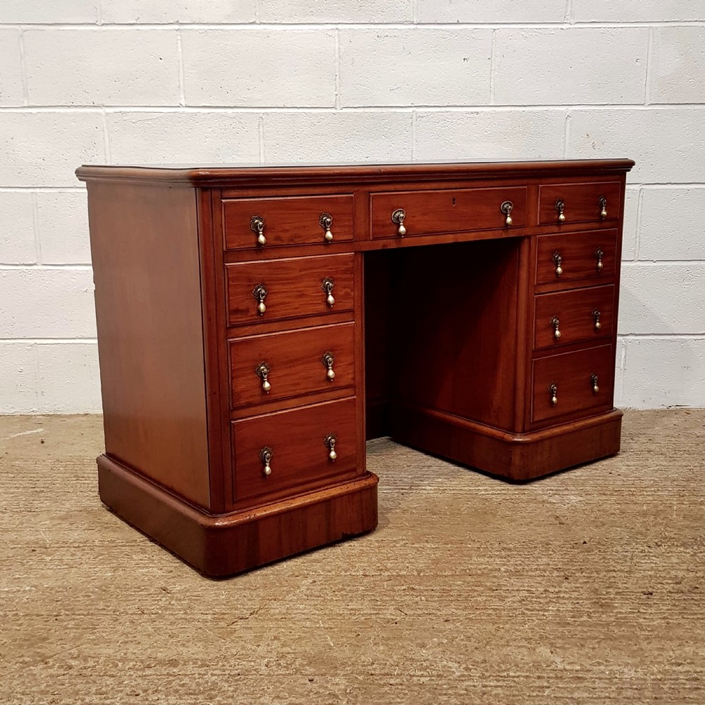 ANTIQUE VICTORIAN MAHOGANY PEDESTAL DESK C1880 View IV