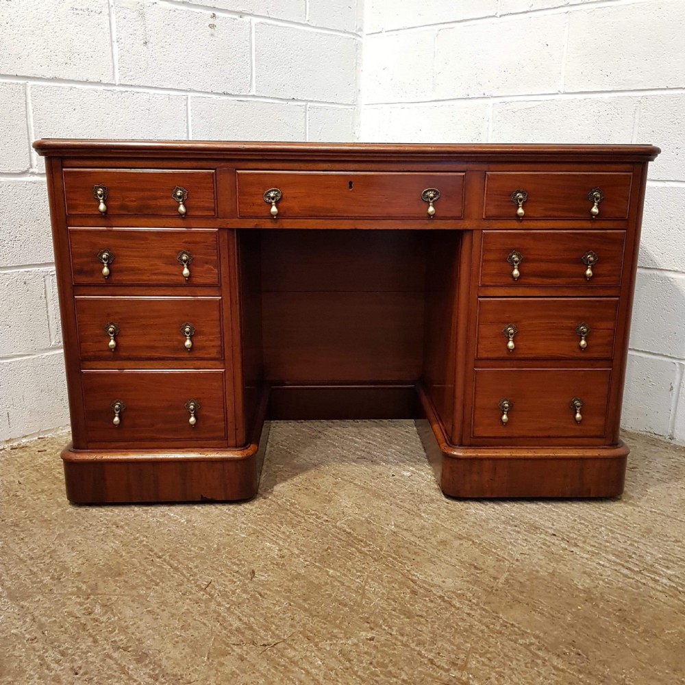 ANTIQUE VICTORIAN MAHOGANY PEDESTAL DESK C1880 View VIII