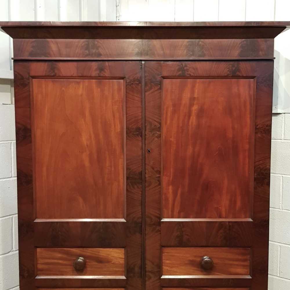 ANTIQUE WILLIAM 1V MAHOGANY DOUBLE WARDROBE  C1830 View II