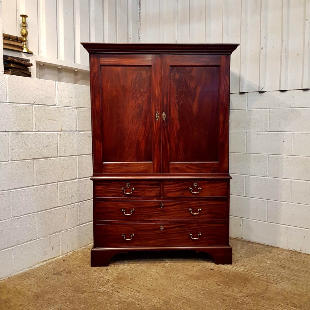 ANTIQUE GEORGIAN PERIOD MAHOGANY CLOTHES PRESS C1780 View VII