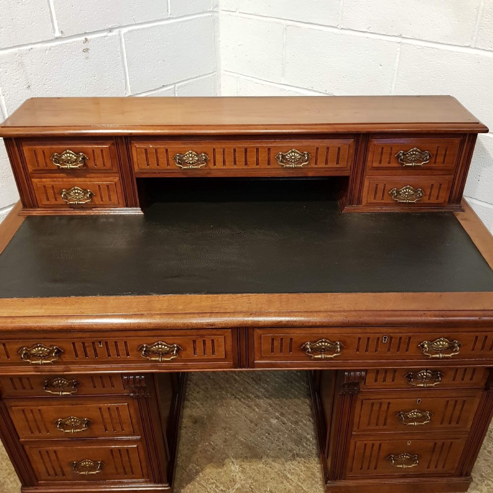 ANTIQUE LATE VICTORIAN WALNUT TWIN PEDESTAL DESK C1890 View IV