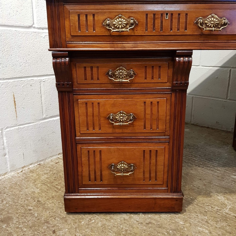 ANTIQUE LATE VICTORIAN WALNUT TWIN PEDESTAL DESK C1890 View VII
