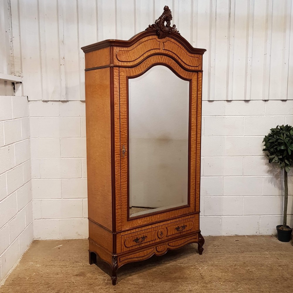 SUPERB ANTIQUE 19TH CENTURY MAPLE & MAHOGANY FRENCH ARMOIRE C1880 View IX