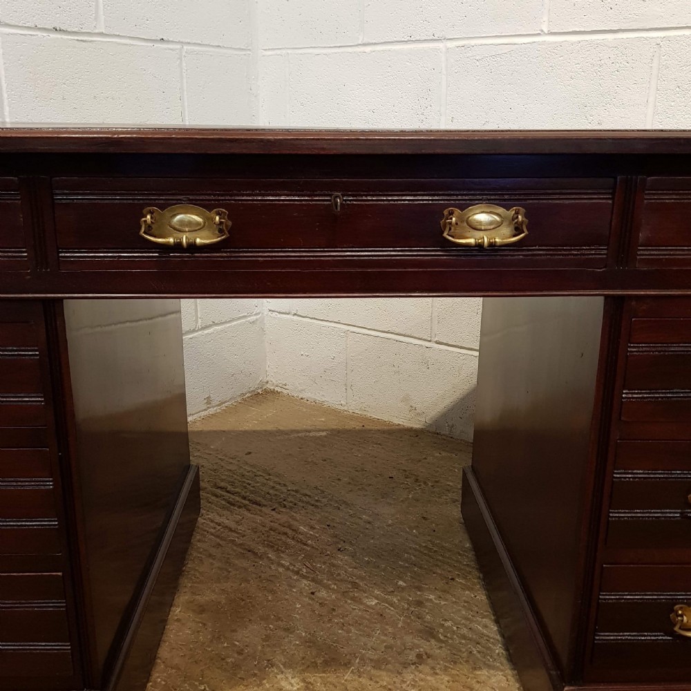 ANTIQUE LATE VICTORIAN MAHOGANY TWIN PEDESTAL DESK C1890 View VII