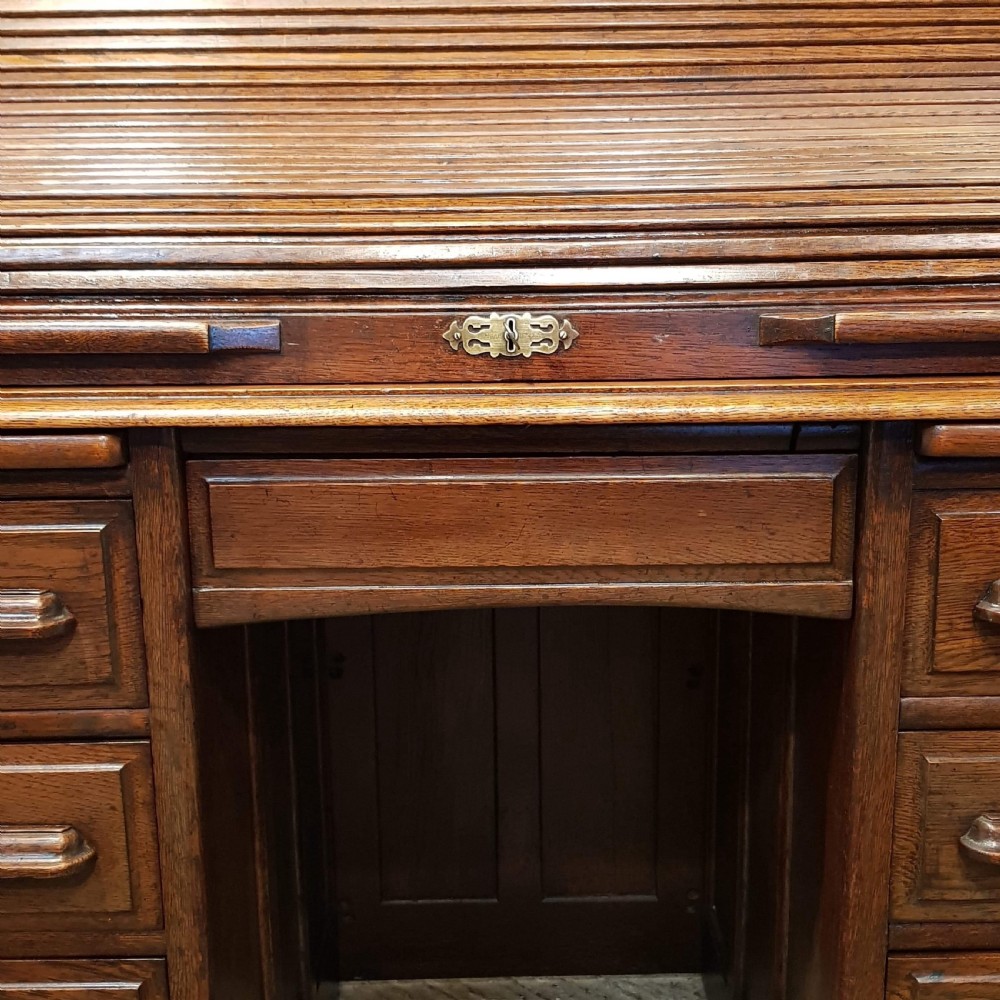 ANTIQUE LATE VICTORIAN OAK ROLL TOP DESK C1890 View IX