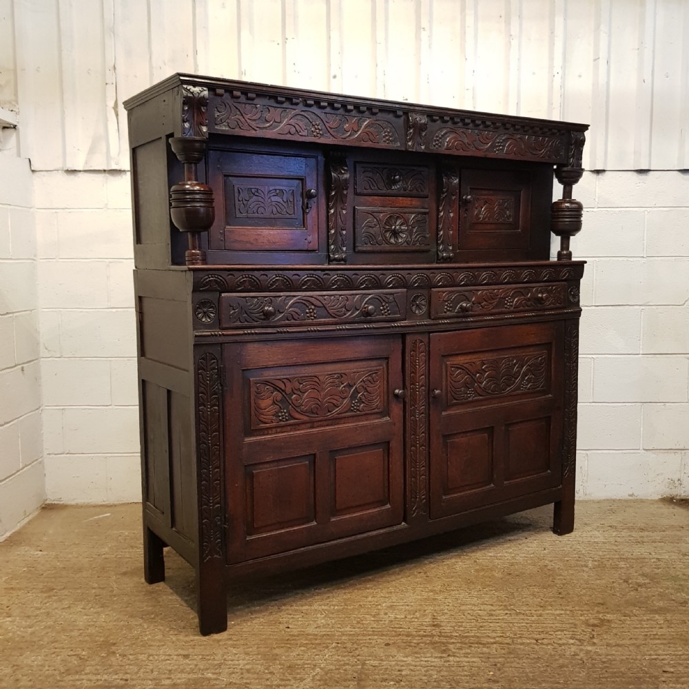 ANTIQUE GEORGIAN PERIOD OAK COURT CUPBOARD C1720-40 View IV