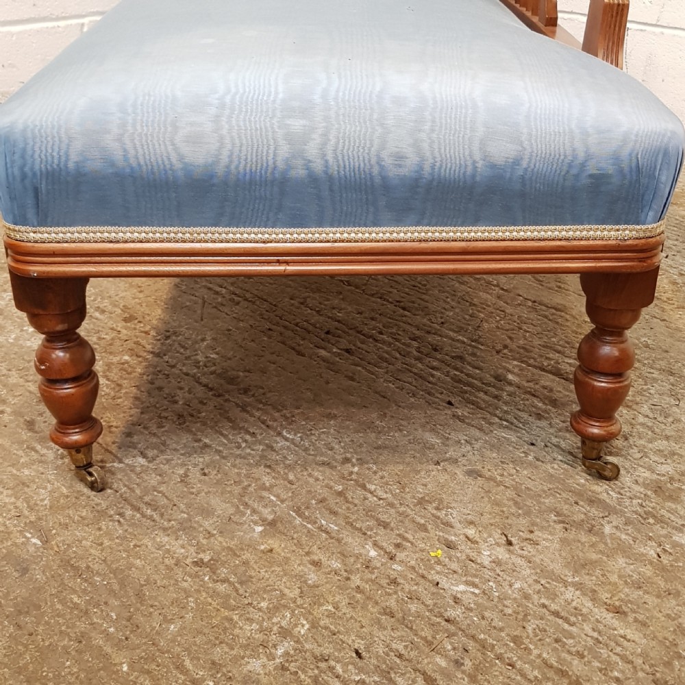 ANTIQUE LATE VICTORIAN WALNUT CHAISE LONGUE C1890 View VI