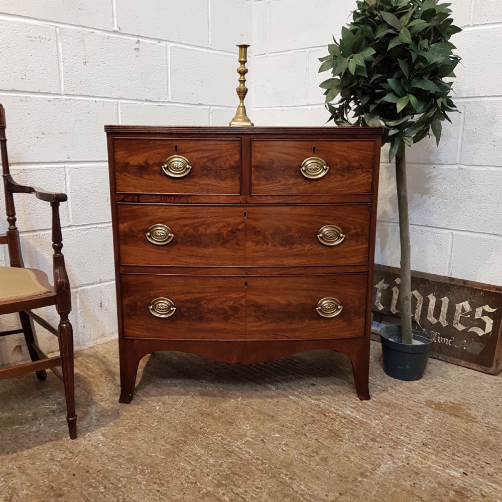 ANTIQUE LATE 18TH CENTURY PERIOD MAHOGANY BOW FRONT DWARF CHEST OF DRAWERS C1780