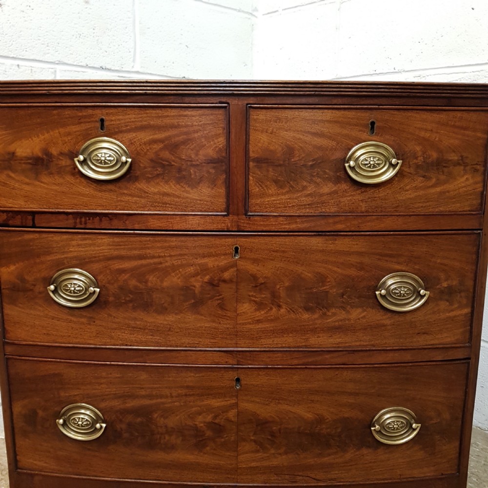 ANTIQUE LATE 18TH CENTURY PERIOD MAHOGANY BOW FRONT DWARF CHEST OF DRAWERS C1780 View IV