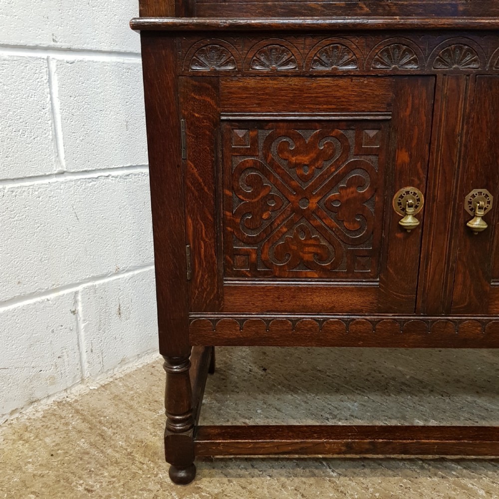 ANTIQUE EDWARDIAN CARVED OAK DWARF COURT CUPBOARD C190 View II
