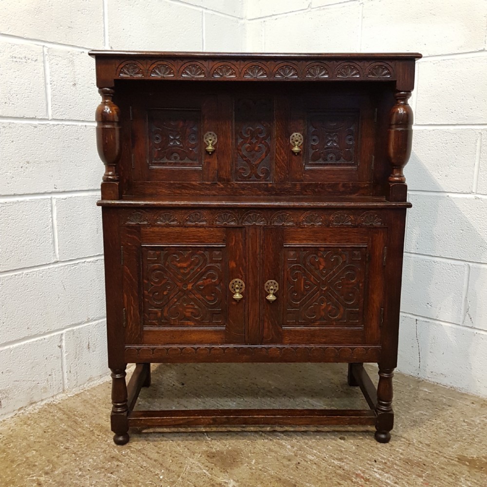 ANTIQUE EDWARDIAN CARVED OAK DWARF COURT CUPBOARD C190 View III