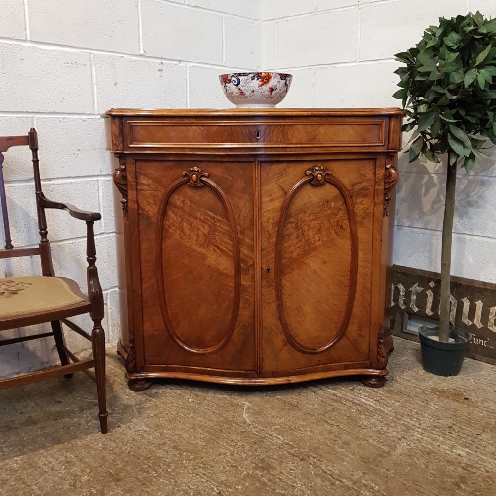 ANTIQUE LATE VICTORIAN BURR WALNUT SERPENTINE SHAPED CHIFFONIER C1890