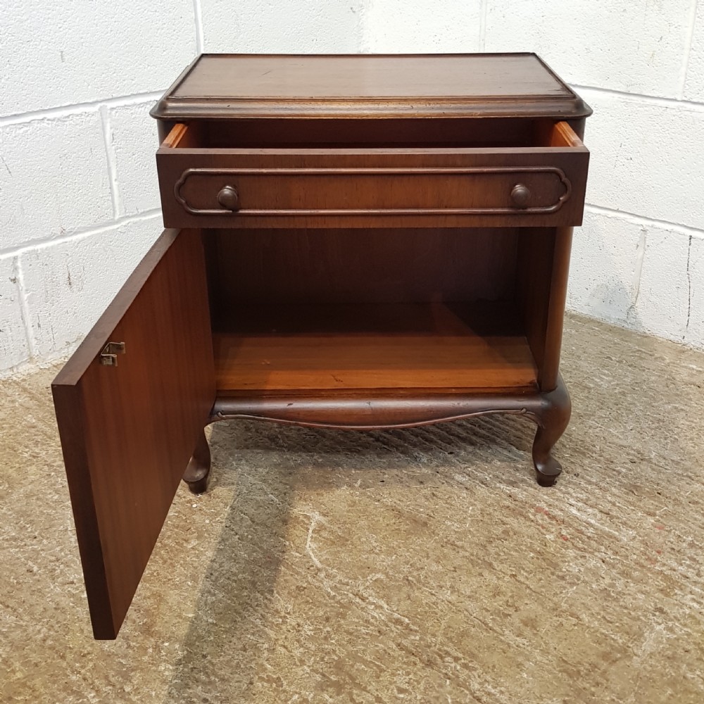 ANTIQUE PAIR FRENCH WALNUT BEDSIDE CABINETS C1920 View III