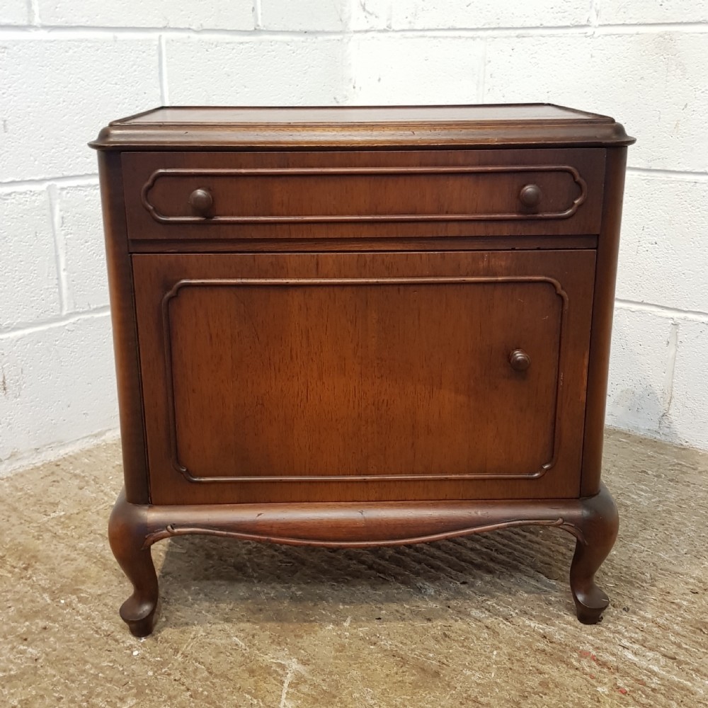 ANTIQUE PAIR FRENCH WALNUT BEDSIDE CABINETS C1920 View IV