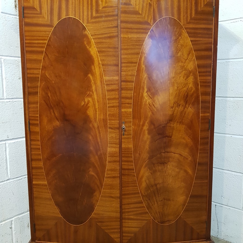 ANTIQUE EDWARDIAN MAHOGANY BOW FRONT TALL BOY CABINET C1900  View VI