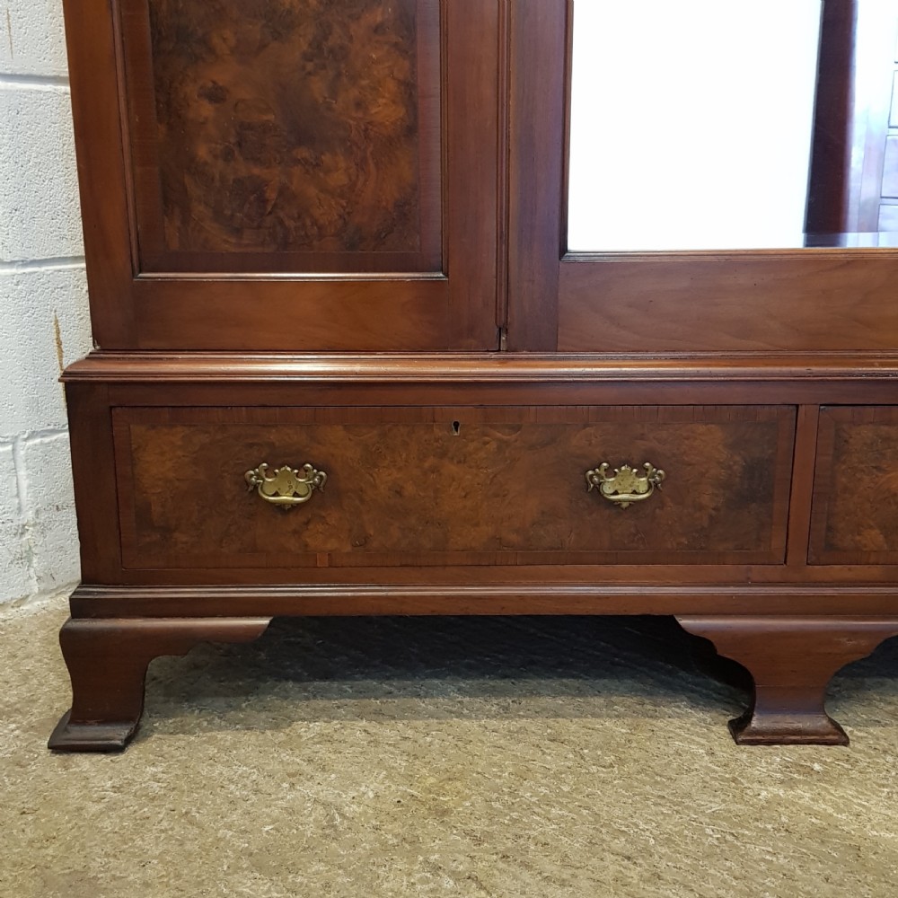 ANTIQUE EDWARDIAN INLAID BURR WALNUT TRIPLE WARDROBE C 1900 View IV