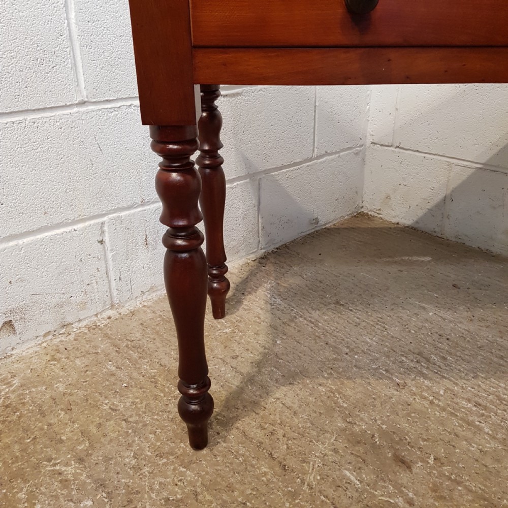 ANTIQUE VICTORIAN MAHOGANY SIDE TABLE C1880 View III