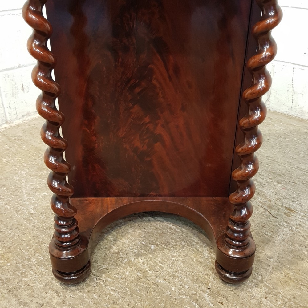 ANTIQUE VICTORIAN MAHOGANY DAVENPORT DESK C1880 View III