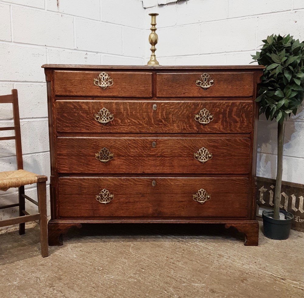 ANTIQUE 18TH CENTURY PERIOD  OAK INLAID CHEST OF DRAWERS C1780