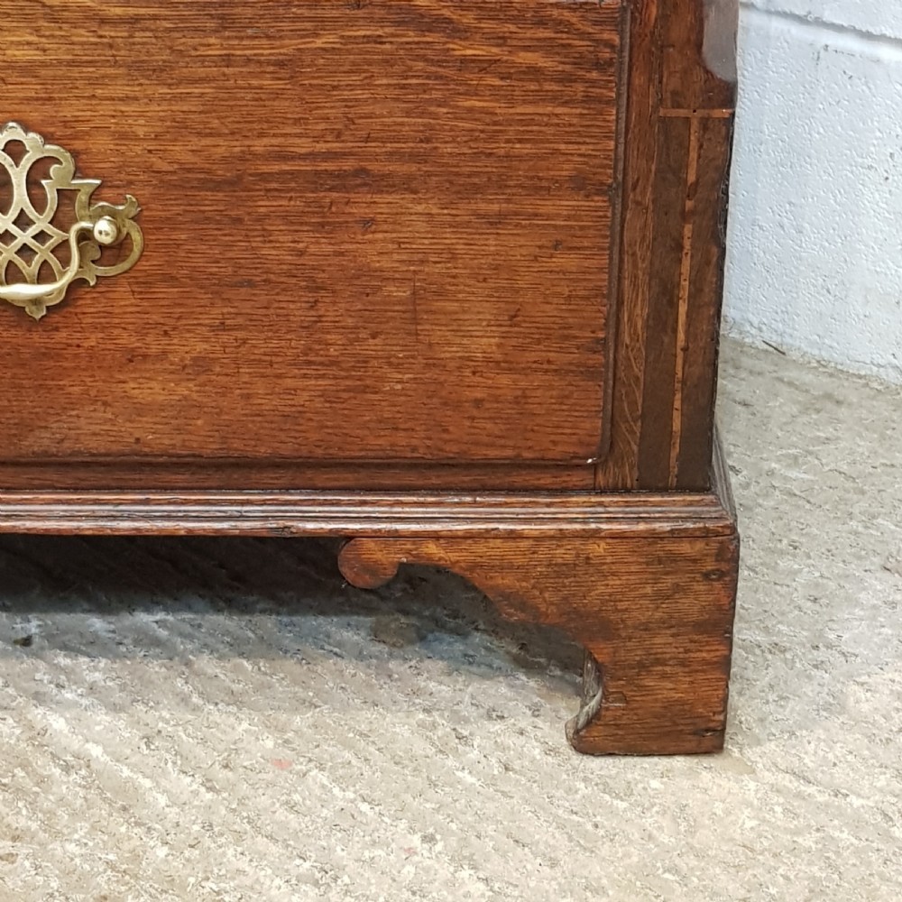 ANTIQUE 18TH CENTURY PERIOD  OAK INLAID CHEST OF DRAWERS C1780 View III