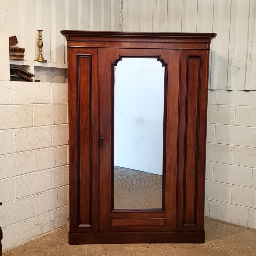 ANTIQUE VICTORIAN MAHOGANY DOUBLE WARDROBE COMPACTUM C1880 View II