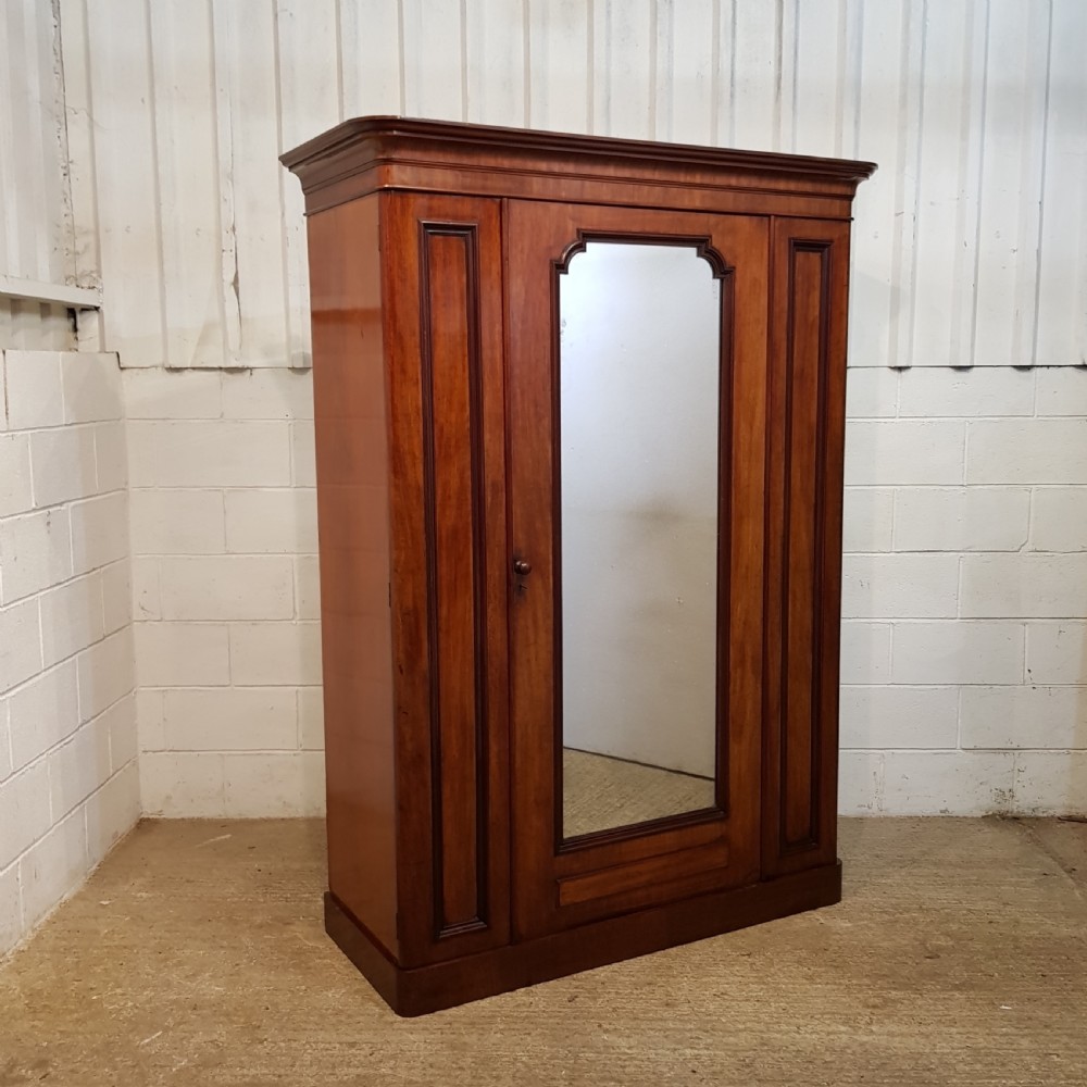 ANTIQUE VICTORIAN MAHOGANY DOUBLE WARDROBE COMPACTUM C1880 View VI