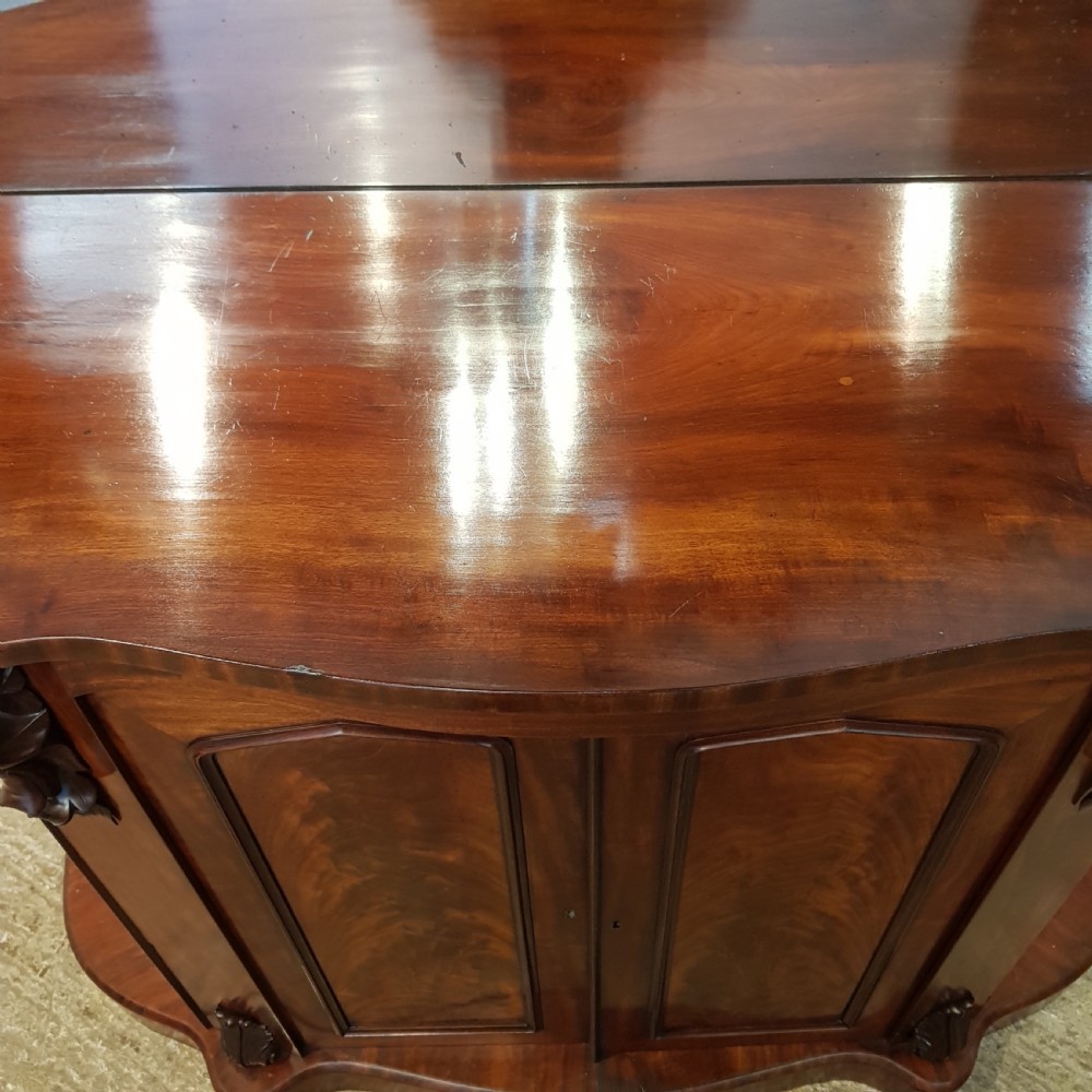 ANTIQUE VICTORIAN MAHOGANY SERPENTINE FRONT CHIFFONIER C1870  View XII