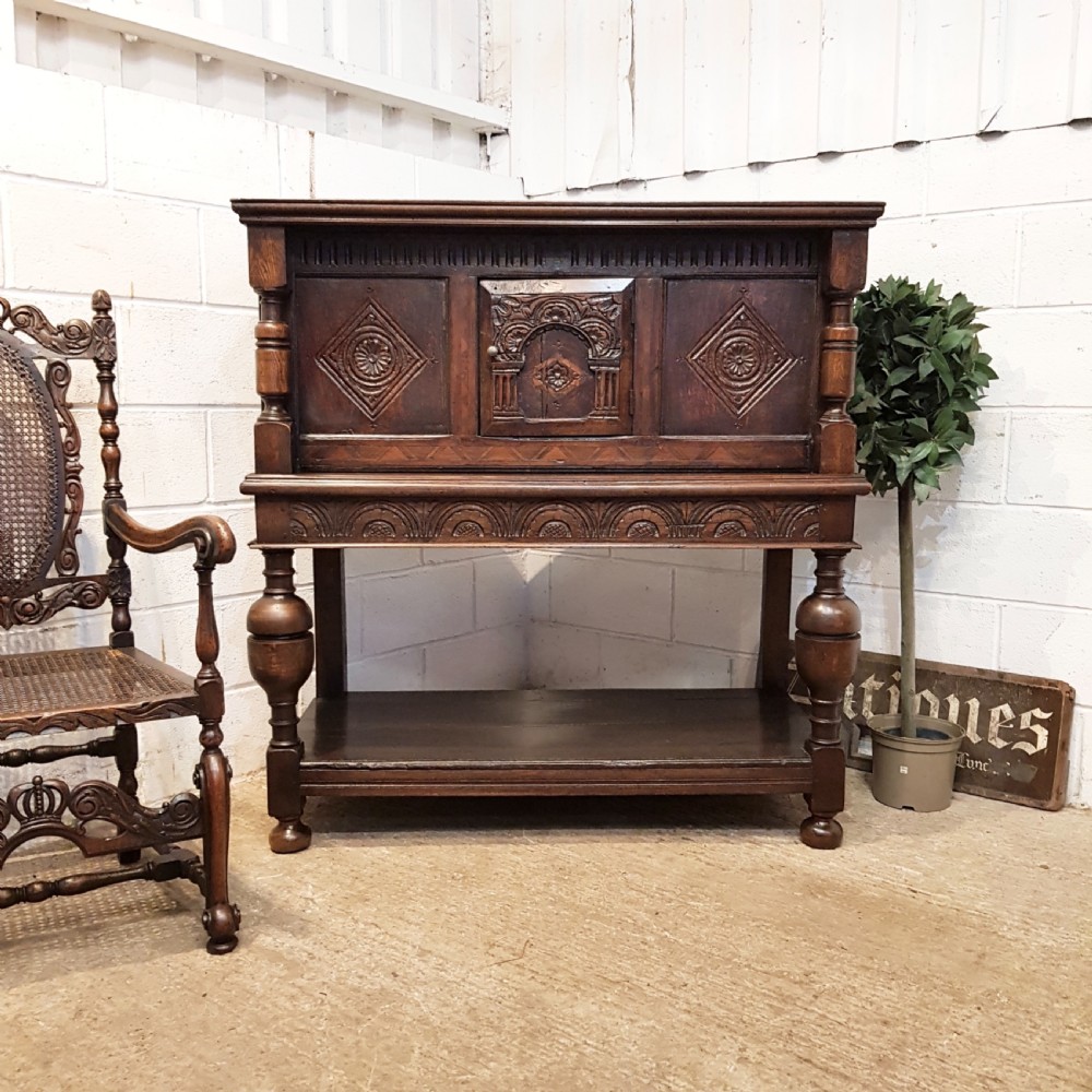 ANTIQUE 18th CENTURY CARVED COUNTRY OAK COURT CUPBOARD C1780